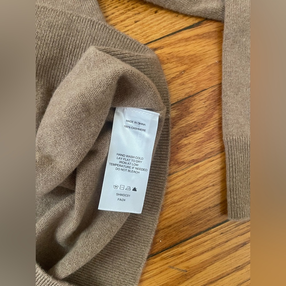 Quince Mongolian cashmere sweater - Picture 4 of 5